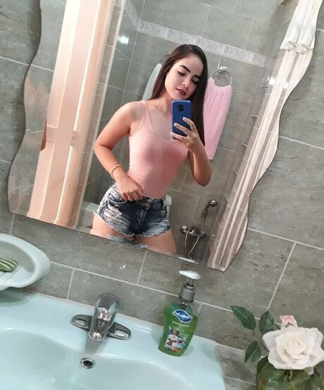 Yasmin Garay free only fans