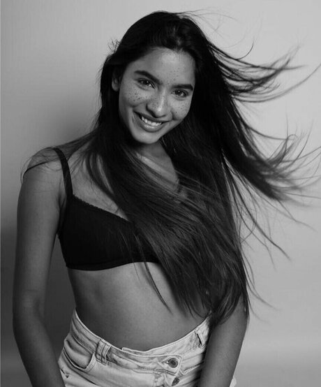 Aurora Sinclair leaked naked onlyfans