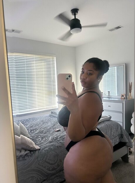 shesjuicy onlyfans public photos