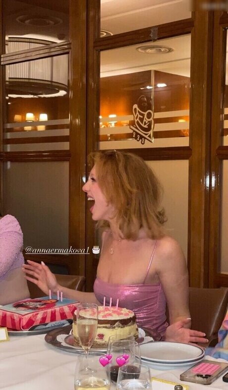 Anna Ermakova onlyfans model images