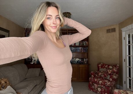 Beez ASMR Profile pic