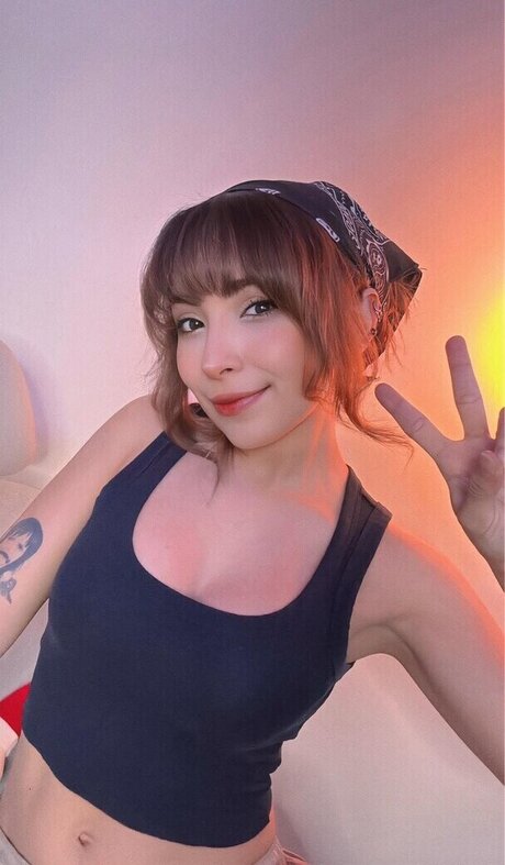 Nanatyx topless onlyfans