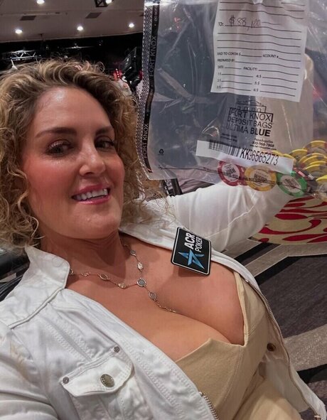 Storage Wars onlyfans model