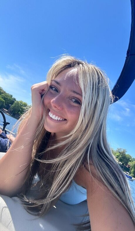 Bree Delio nude only fans