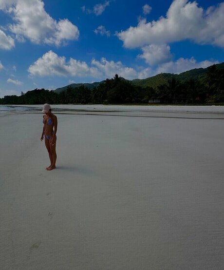 Nina Janova nude on onlyfans