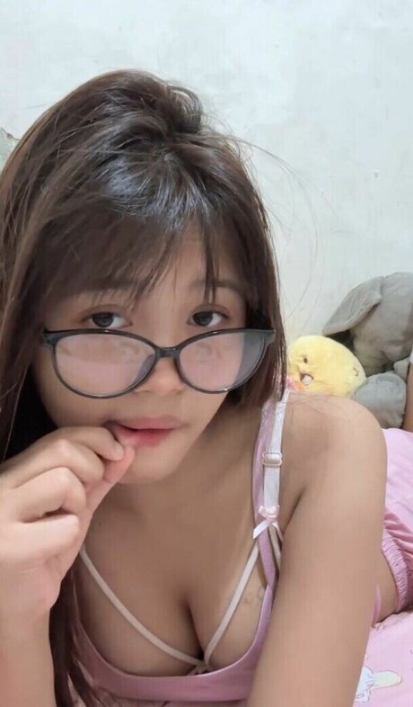 Riska Saputri only fans