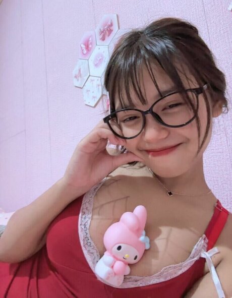 Riska Saputri onlyfans naked leaks