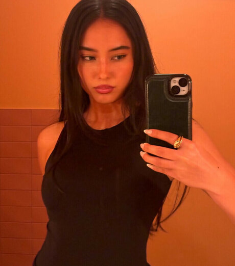 Aria Tehani Miller onlyfans content type