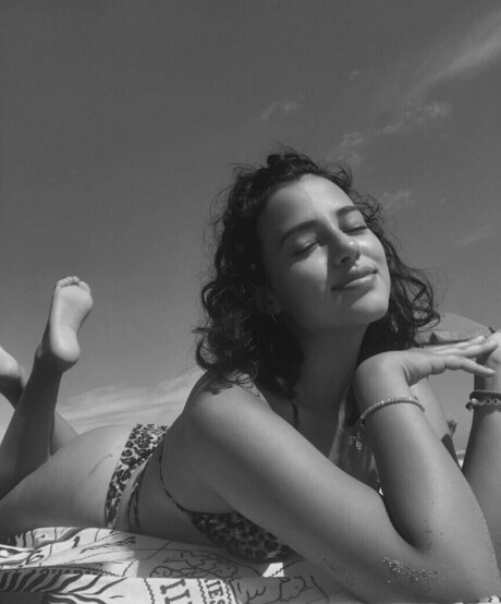 Camila Erika Montengro Rubina onlyfans leaks