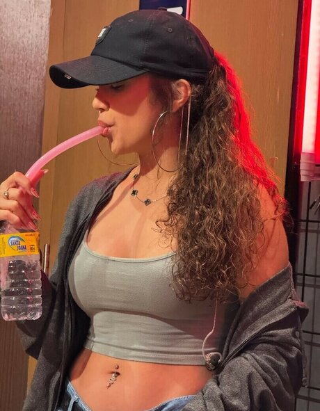 Thauane onlyfans free