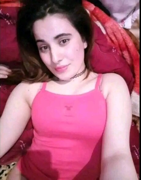 Dounia Stayfia fans only