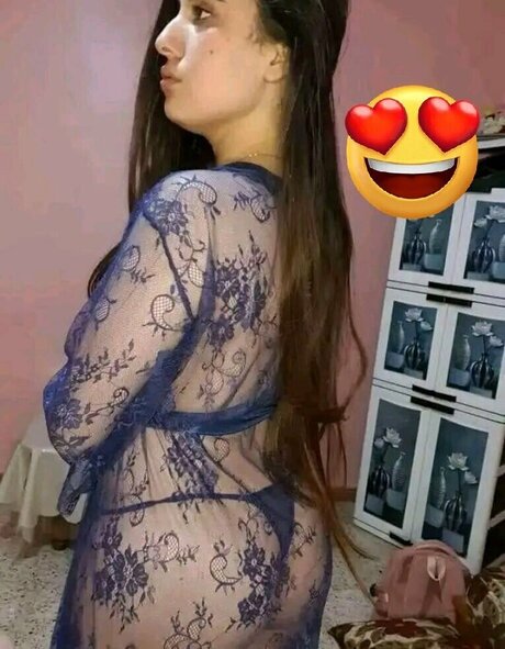 Dounia Stayfia only fans