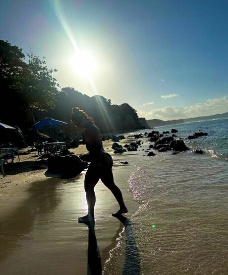 Norma Dumont UFC onlyfans ass