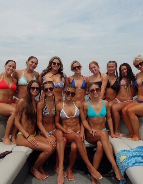 Chloe Rigdon onlyfans pics