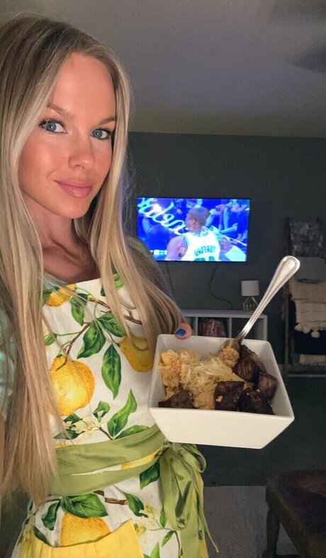 Chloe Rigdon leaked nude onlyfans