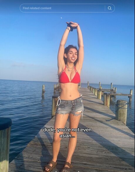 userwholovesnowfall onlyfans striptease