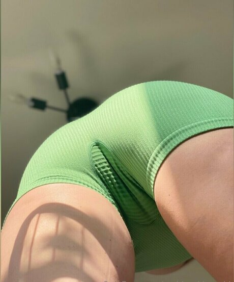 GoddessKiraGold onlyfans uncensored