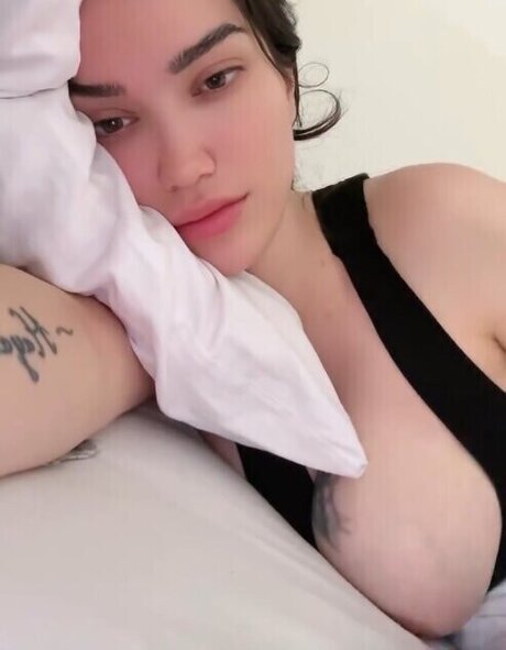 eda k 21 nudes onlyfans leaks