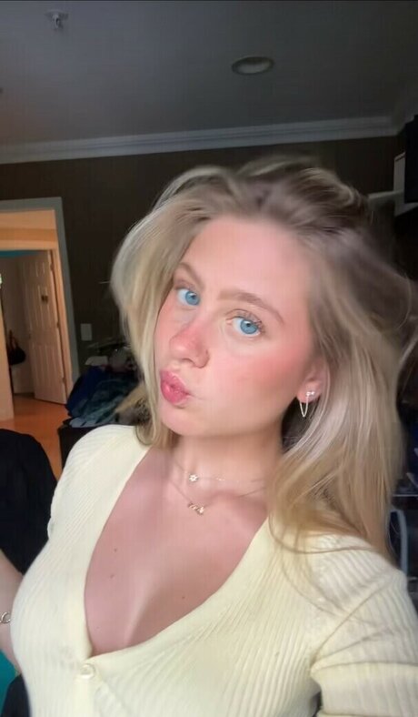 Ravenstar Rothstein sex onlyfans