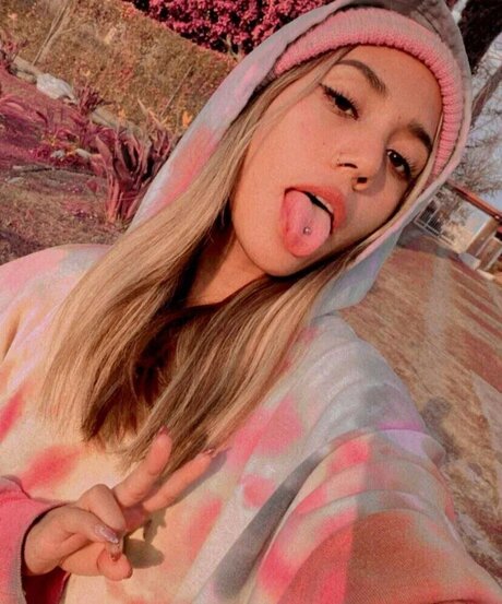 Saturnna Moon onlyfans pics