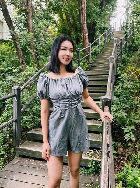 Thea Lee only fans nude