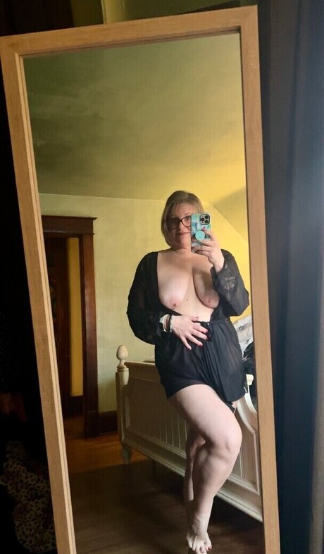 mmfluvah onlyfans nude tits