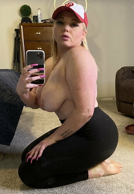 Katrina Thicc onlyfans leake