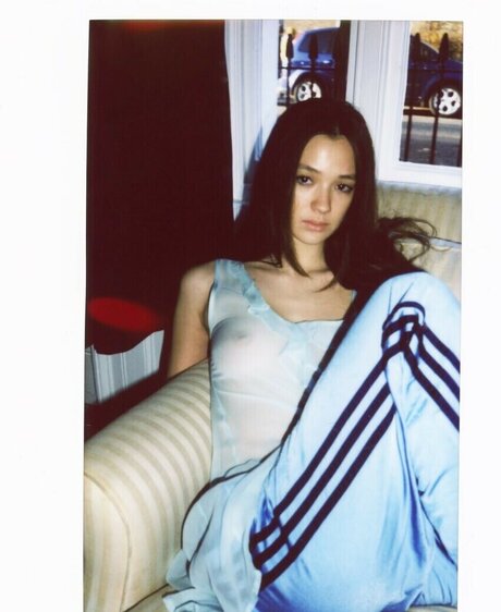 Alice Mcnally leak onlyfans nude