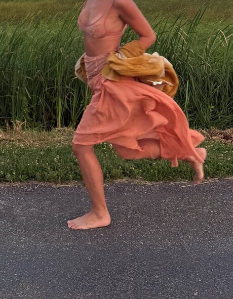 izzipoopi onlyfans sexy