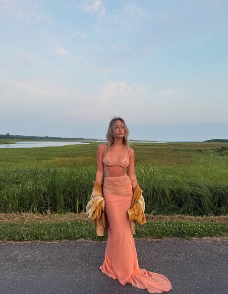 izzipoopi nudes onlyfans leaks