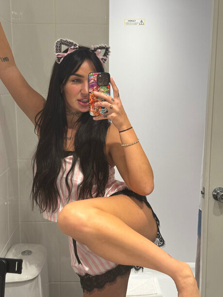 Holly lauren nude porn onlyfans