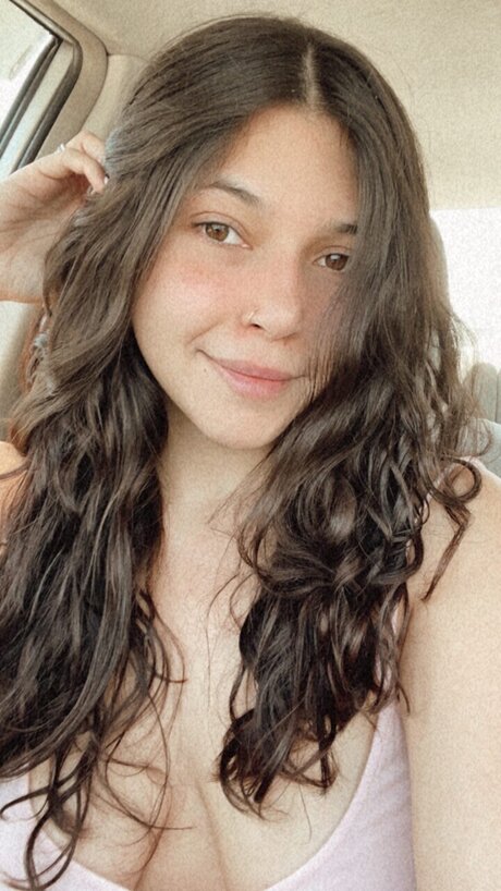 Selene_ onlyfans post