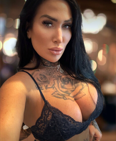 Sofia Rose_ onlyfans model photo