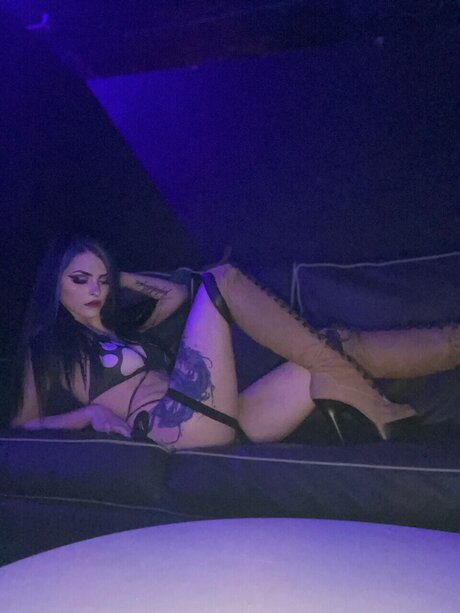 Raven 46 Love onlyfans posts