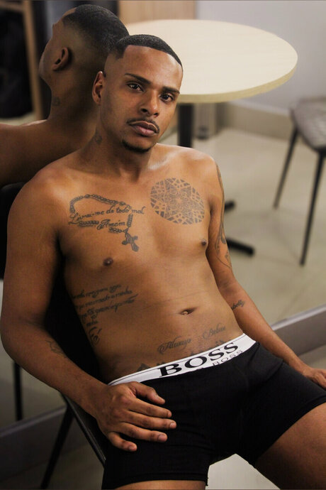 VINICIUS MONTEIRO leaked porn onlyfans