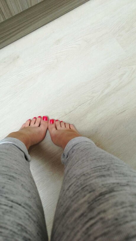 Sweatyheels69 leaked onlyfans