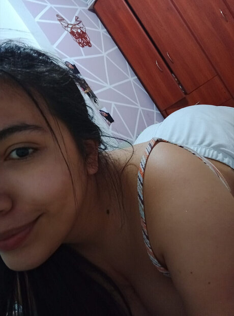 Valen Restrepo onlyfans leaked