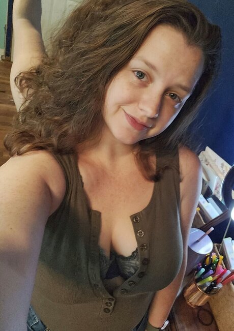 Isabella Daisy onlyfans boobs