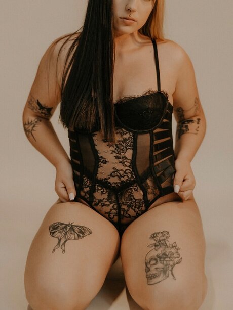 Elizabeth Kay onlyfans leak fuck