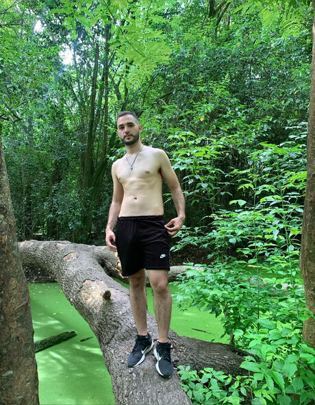 Santi_ onlyfans leaks