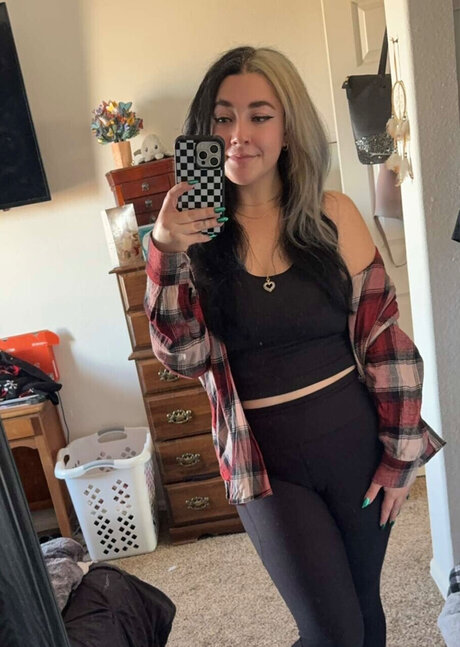 Sukiii onlyfans desnuda