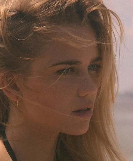 oliviaabonn nude leaks onlyfans