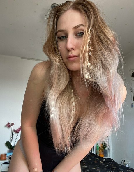 jassietailorfree onlyfans sex