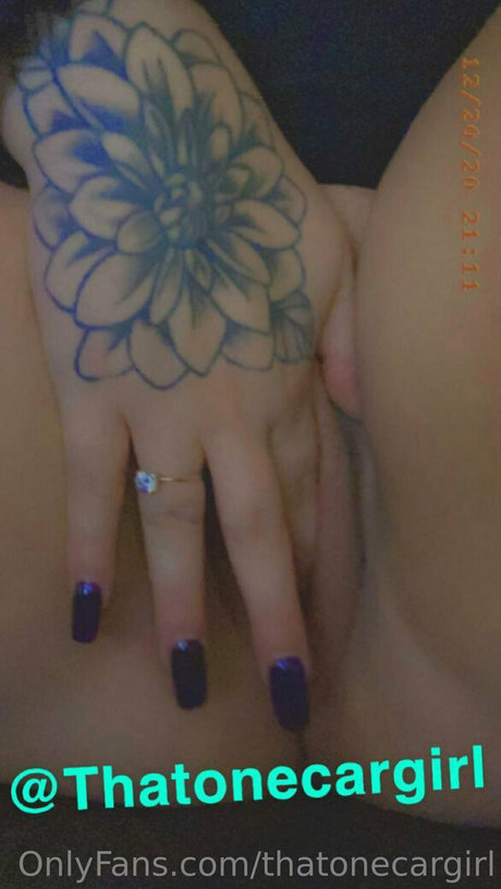 thatonecargirl nude only fans