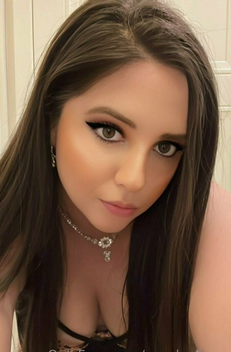 ava hadleyy nude leaks onlyfans