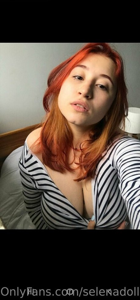 selenaadoll Profile pic