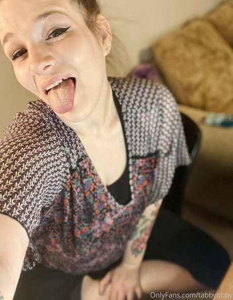 tabbybbby onlyfans naked leaks
