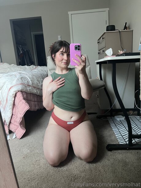 verysmolhat leaked onlyfans pictures