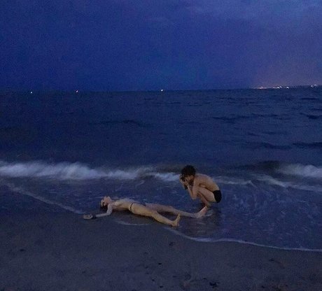 anya401 onlyfans nude porn