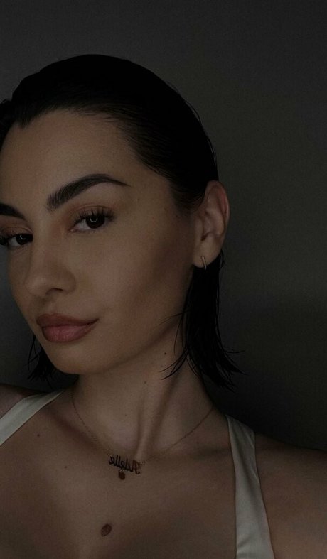 Adelaide T only fans naked